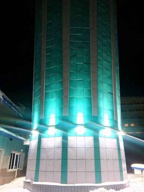 RGB-подсветка башни на базе отдыха